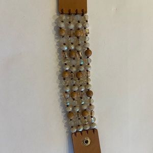 Beaded adjustable bracelet